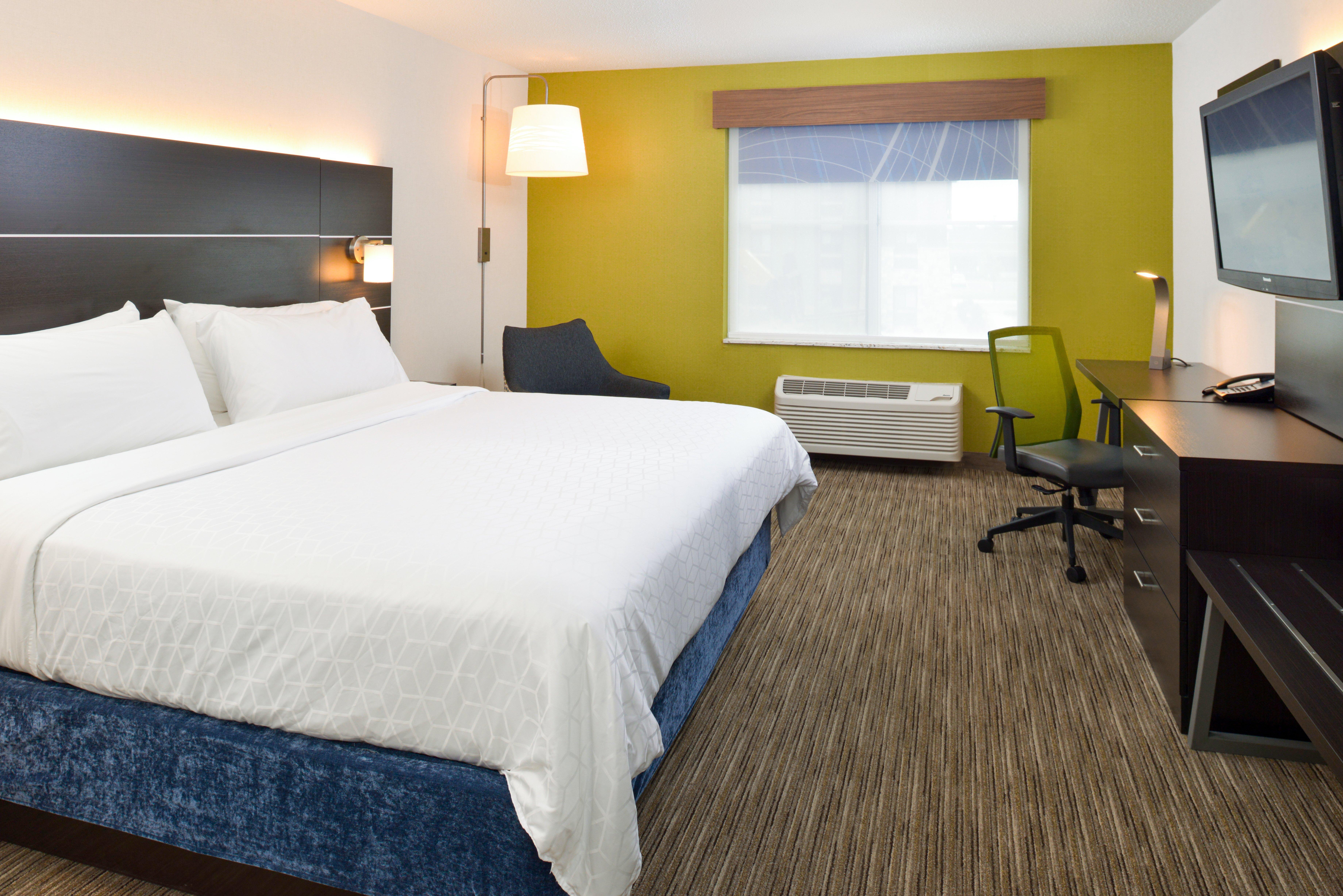 Holiday Inn Express Wixom By Ihg Exterior photo